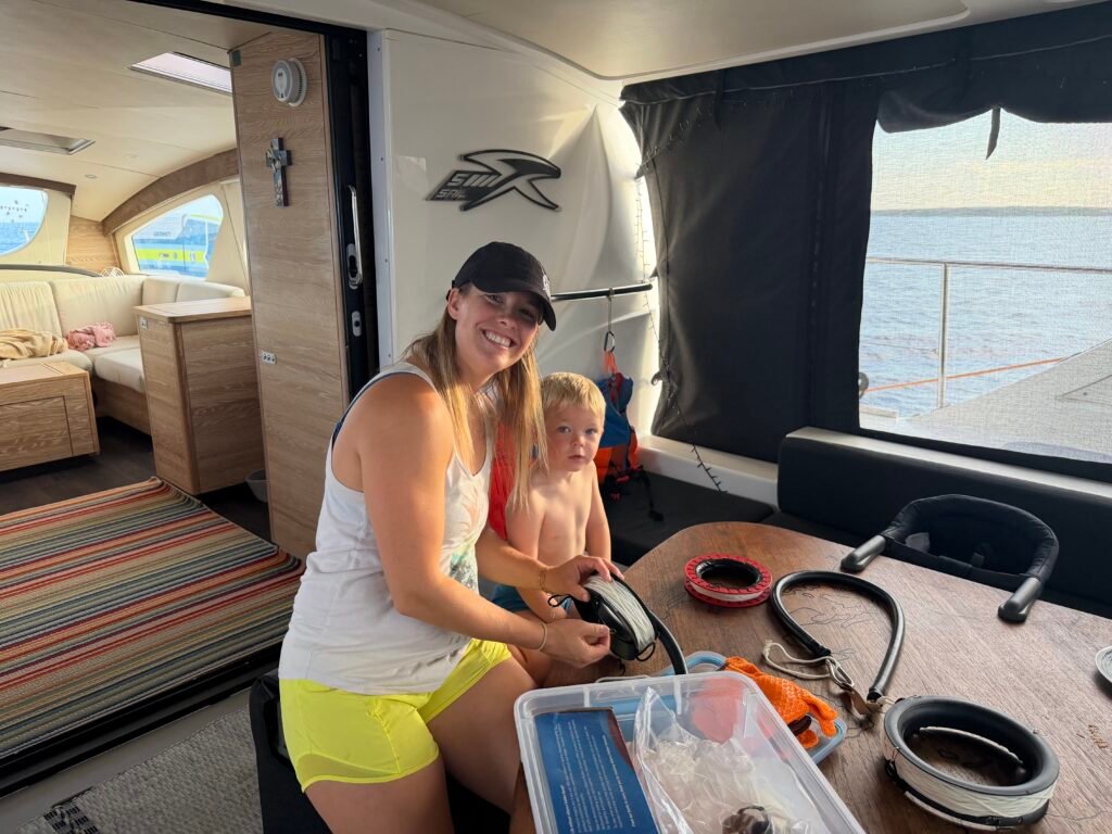 Preparing the handlines for fishing